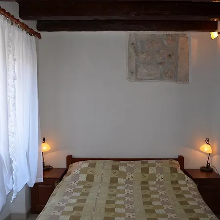 Hedviga Apartment *