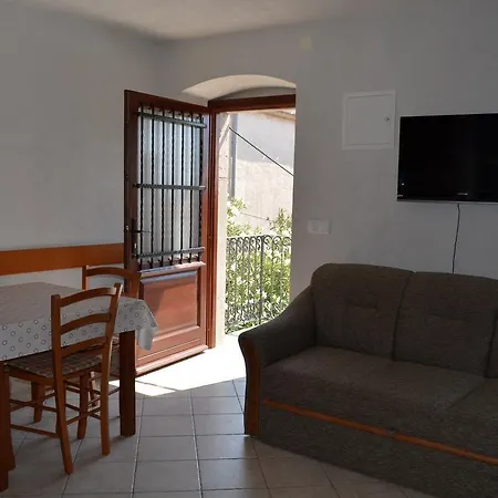 Hedviga Апартаменты Крк