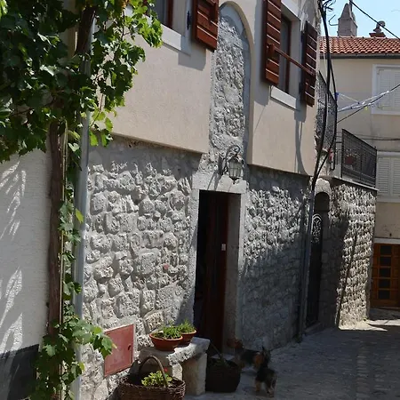 Hedviga Apartment